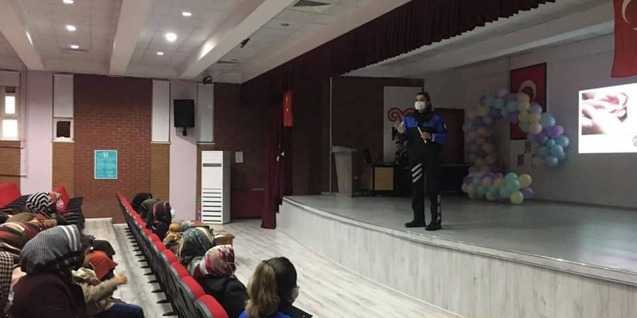 Elazığ’da ’Bilinçli Kadın Bilinçli Gelecek’ ve ’En İyi Narkotik Polisi Anne’ Projesi
