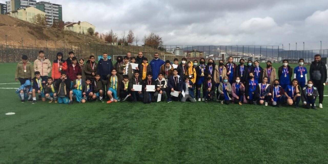 Elazığ’da futbol müsabakaları sona erdi