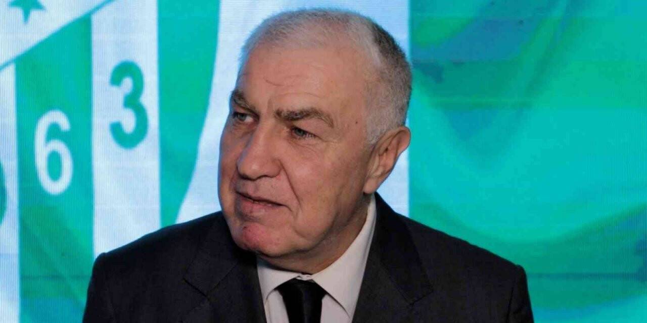 Bursasporlular Derneği Başkanı Şenol Dolar: “Geçmişe saygımızı ve vefamızı gösterdik”