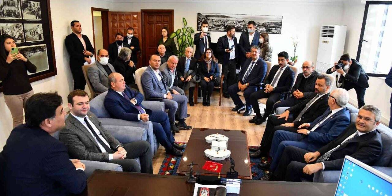 CHP Genel Başkan Yardımcısı Salıcı, Başkan Karaca’ya ziyarette bulundu