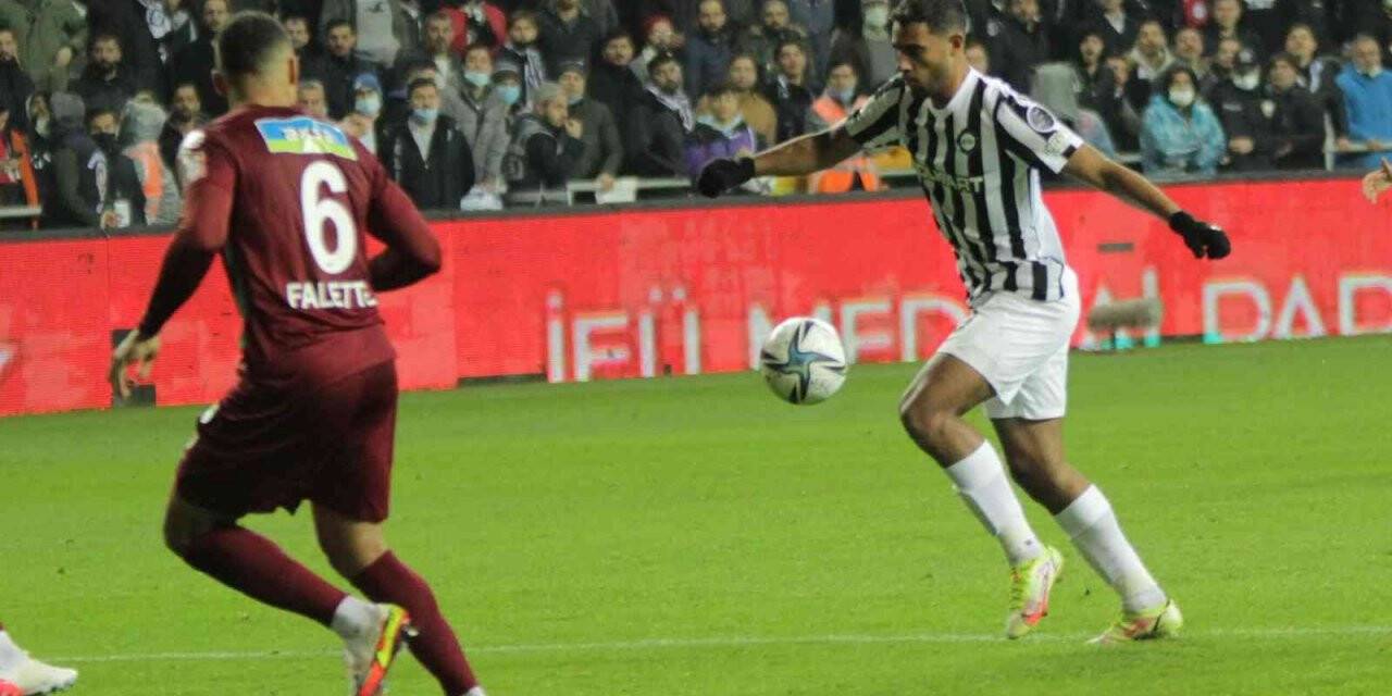 Spor Toto Süper Lig: Altay: 1 - Atakaş Hatayspor: 2 (Maç Sonucu)