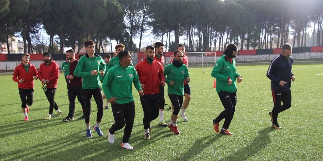 Sarayköyspor 3 puan peşinde