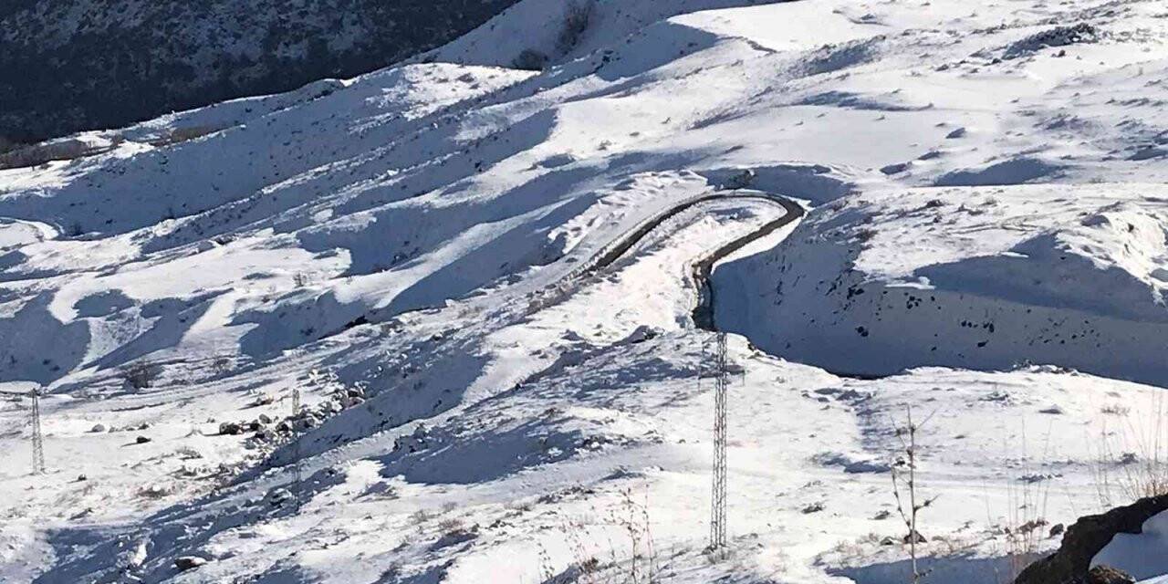 Şırnak’ta kar kaplanları iş başında