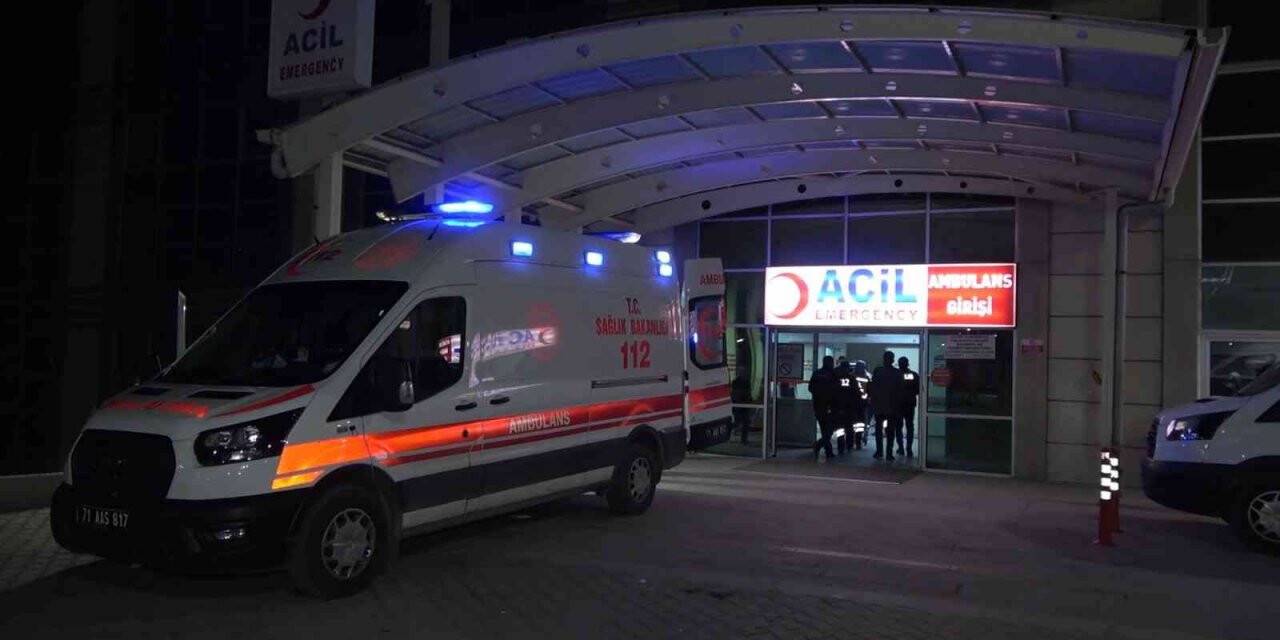 Tabancasını temizlerken kendisini ve dini nikahlı eşini vurdu