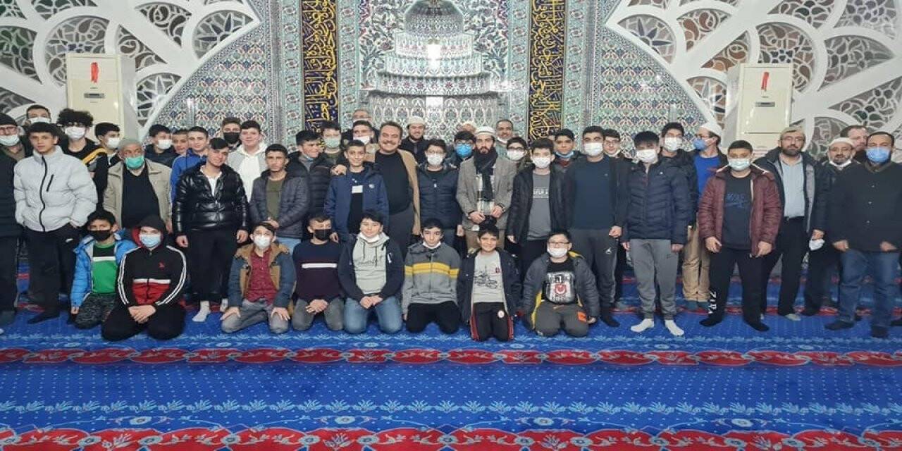 Kütahya’da cami gençlik buluşmaları başladı