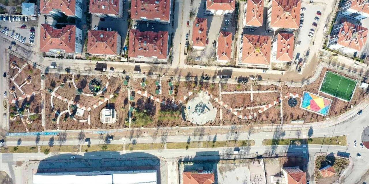 Başkan Dinçer: “Fatih Parkımızı baştan aşağı yeniledik”