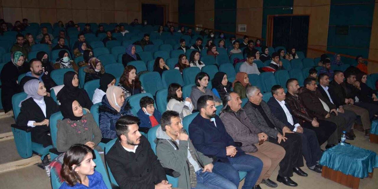 Tatvan’da “Toplumsal Şiddete Karşı Farkındalık” programı düzenlendi