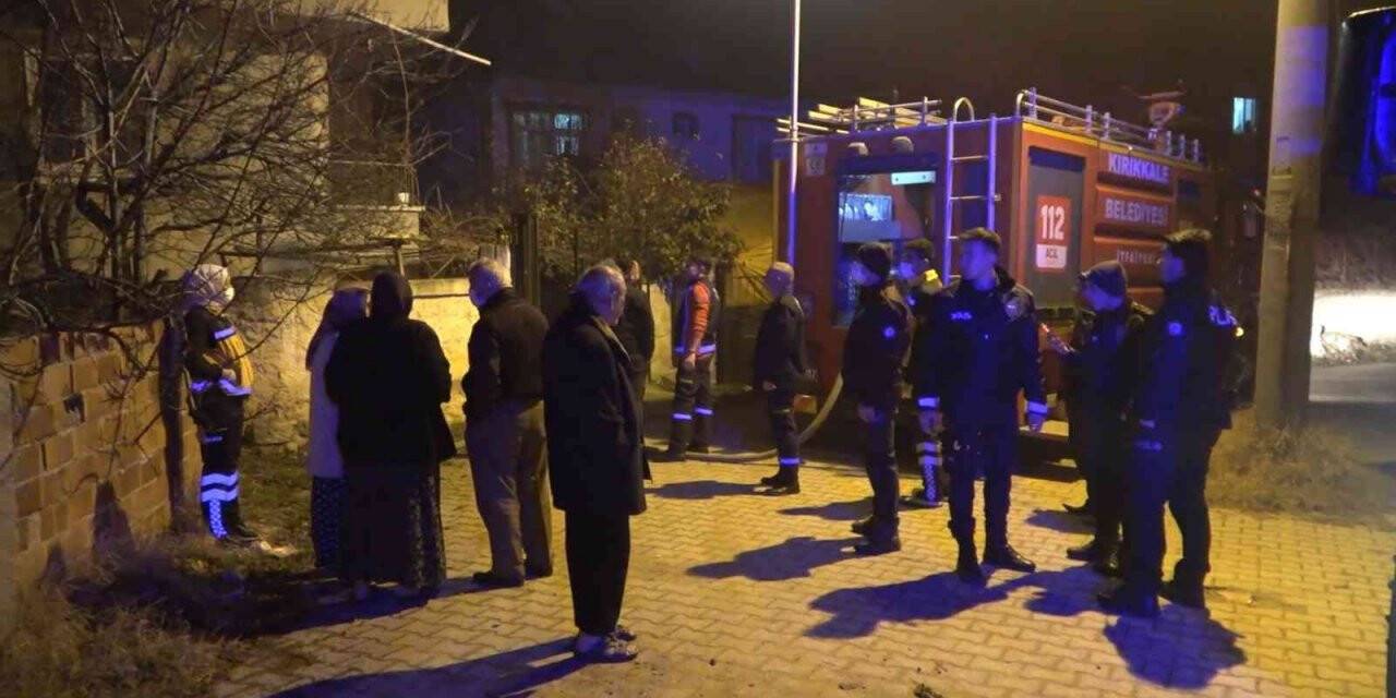 Kırıkkale’de yanan ev mahalleliyi sokağa döktü
