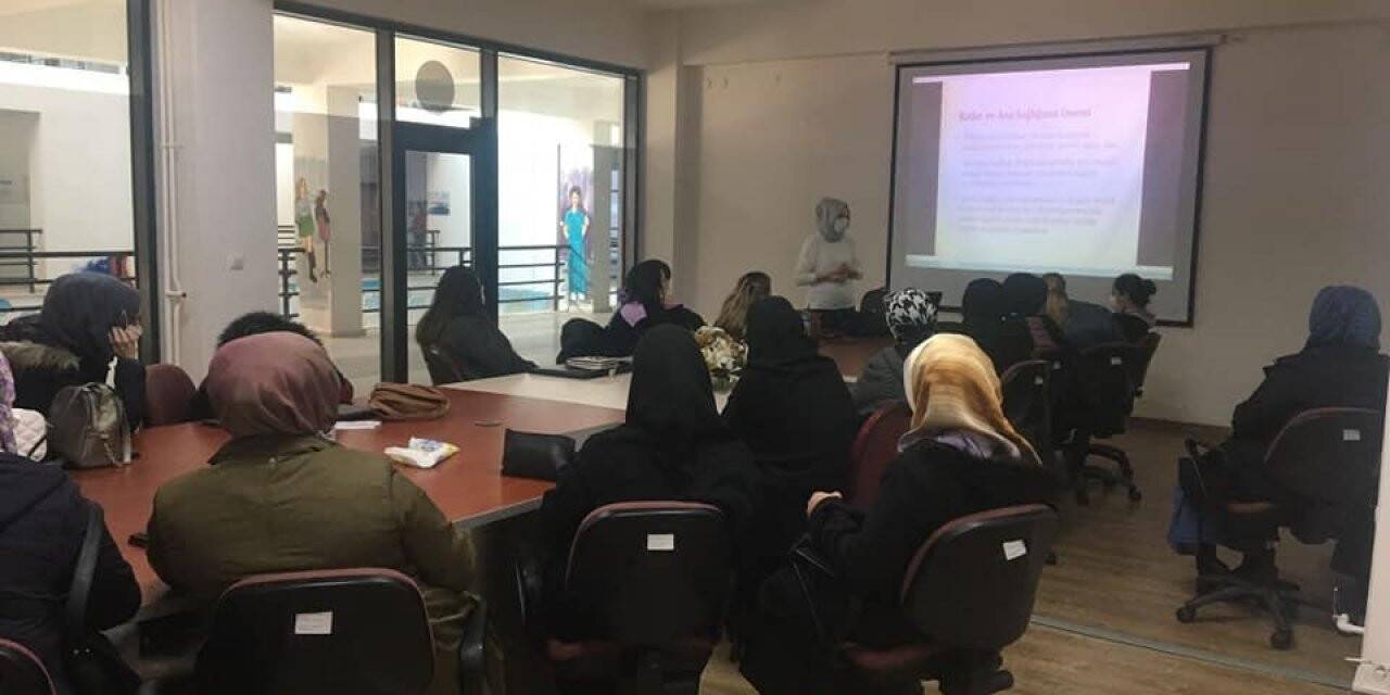 Kadın sağlığı eğitimleri devam ediyor