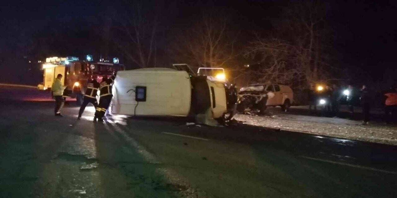 19 yaşındaki Mete 4 gündür süren yaşam savaşını kaybetti