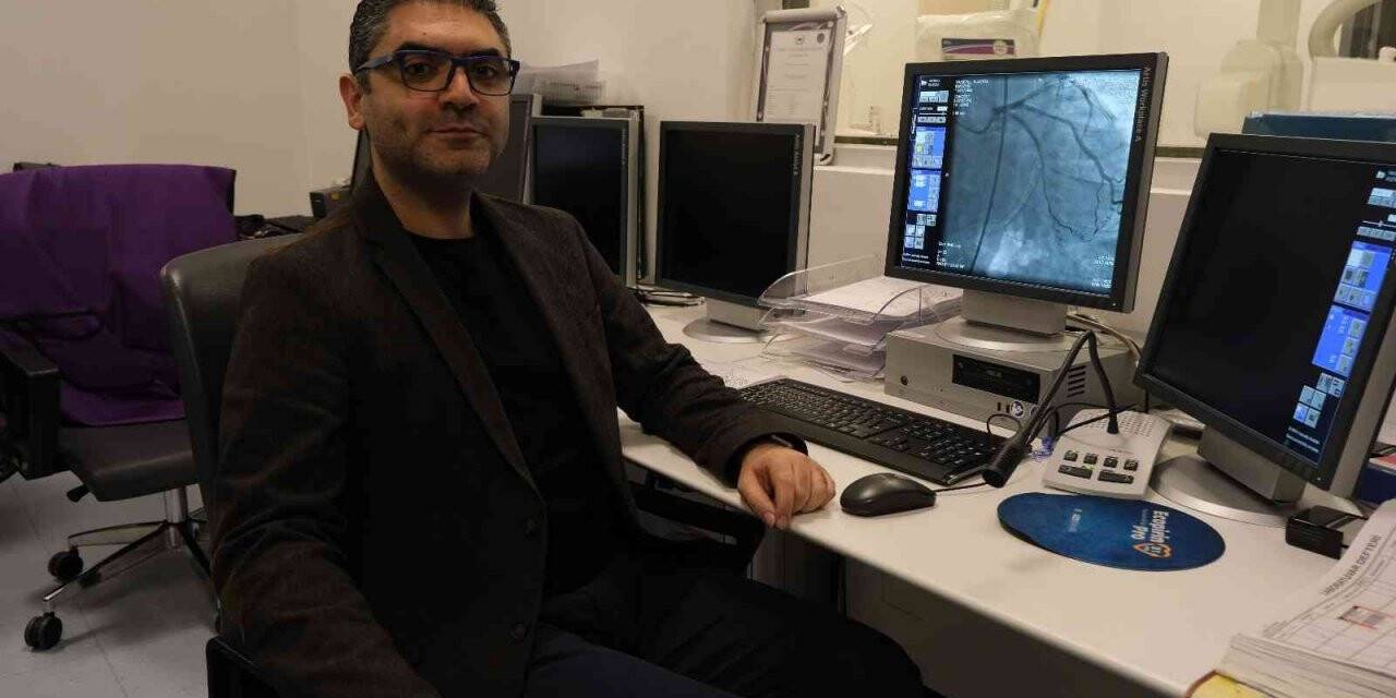 Uzmanlar uyarıyor: "Halı saha maçı öncesi kardiyoloğa görünün"