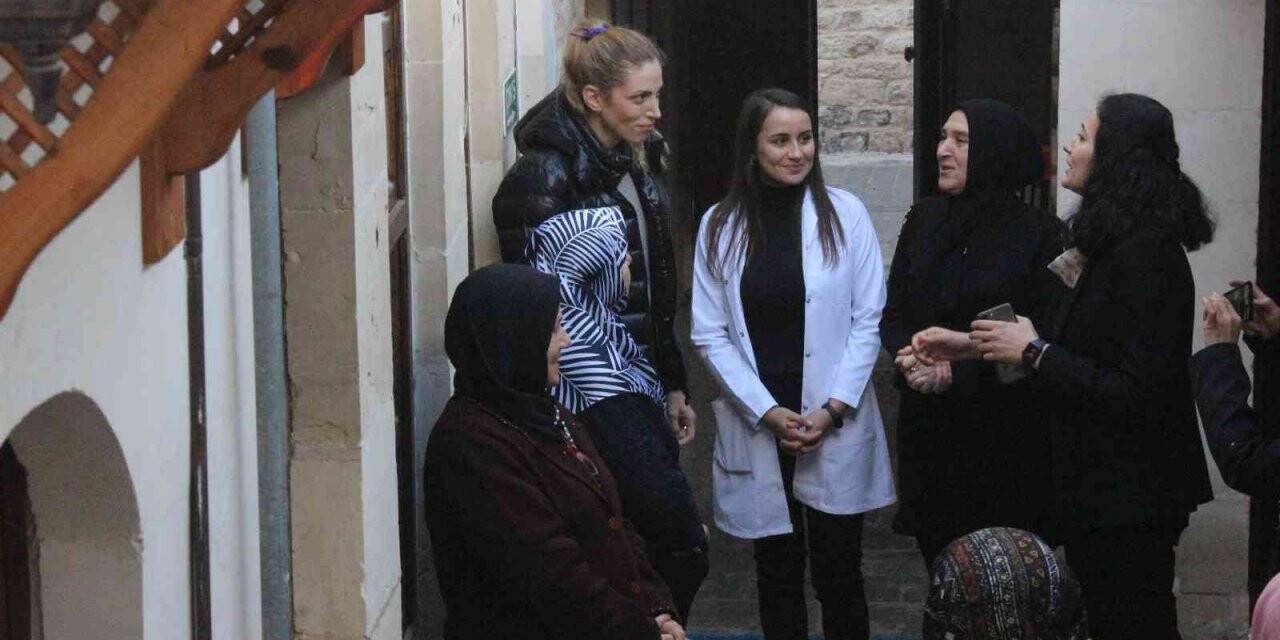 Bahar Toksoy Guidetti, Kilis Aktif Yaşam Merkezi’ndeki yaşlılar ile buluştu