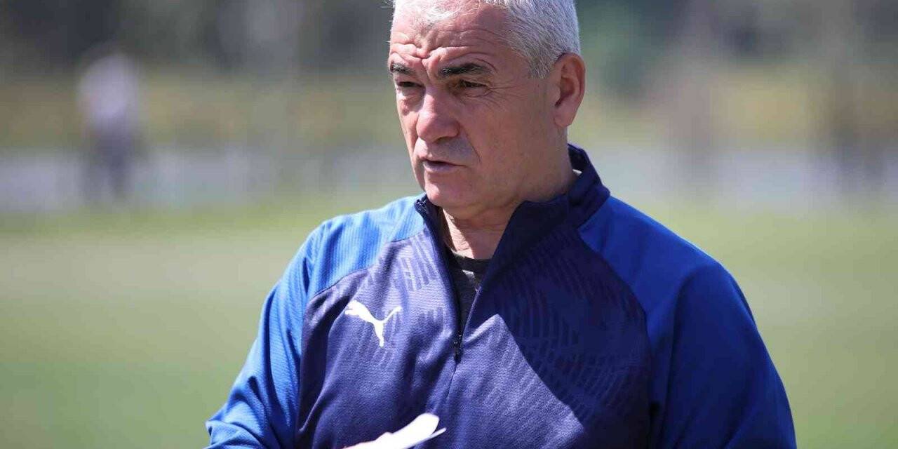 Rıza Çalımbay’ın Galatasaray karnesi parlak değil