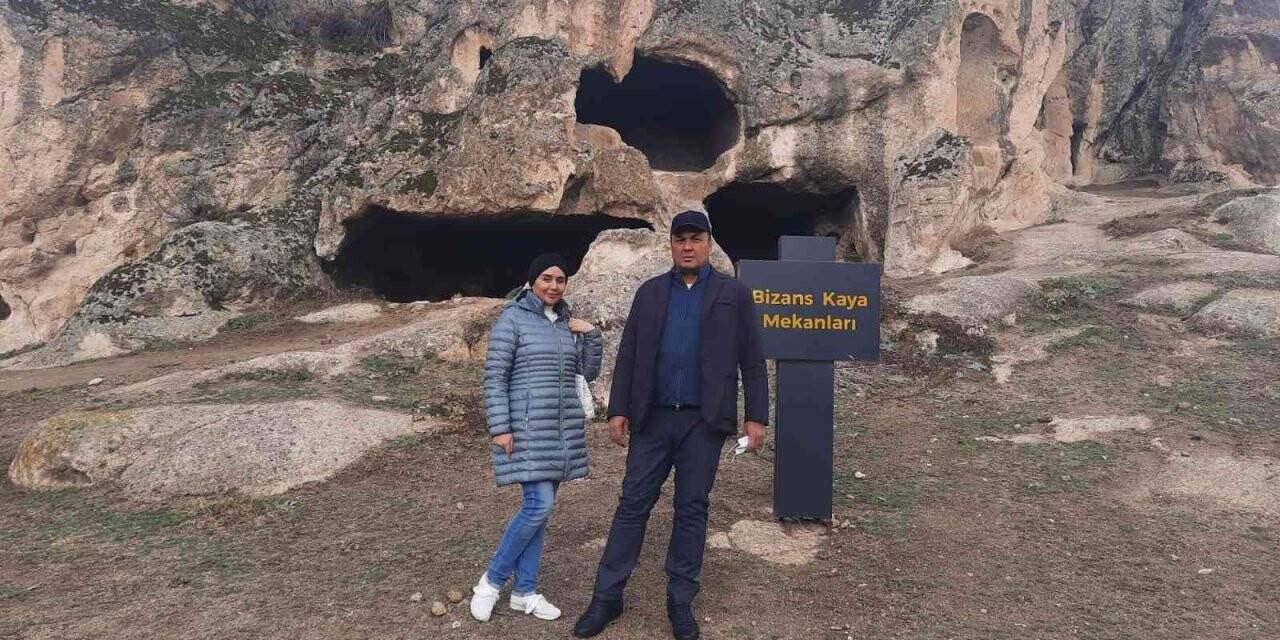 Frig Vadisi’ne bu kez de Özbek turistleri hayran kaldı