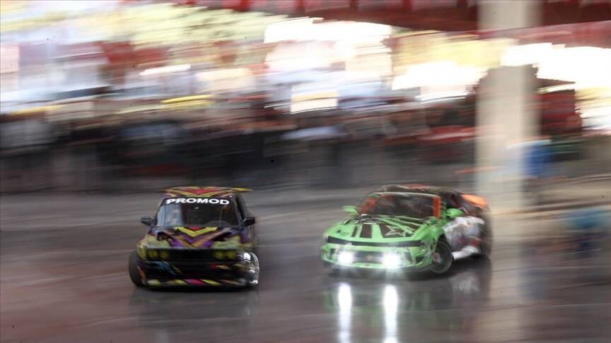 Başkentte, Tekno Motor Kampüsü'nün tanıtımı amacıyla drift gösterisi düzenlendi