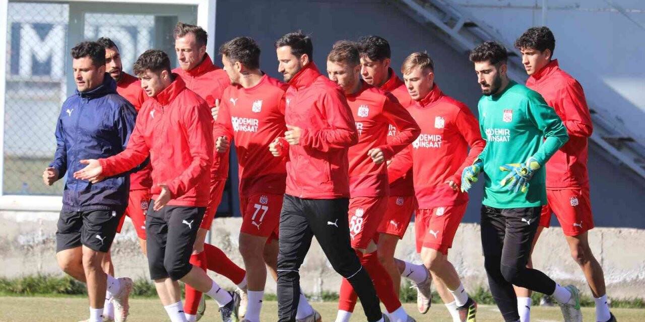 Sivasspor, Galatasaray maçı hazırlıklarını tamamladı