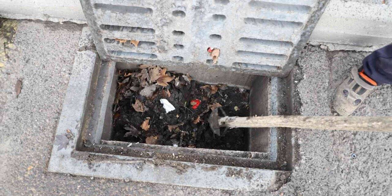 1 milyon 447 bin metre şebeke ağı elden geçirildi