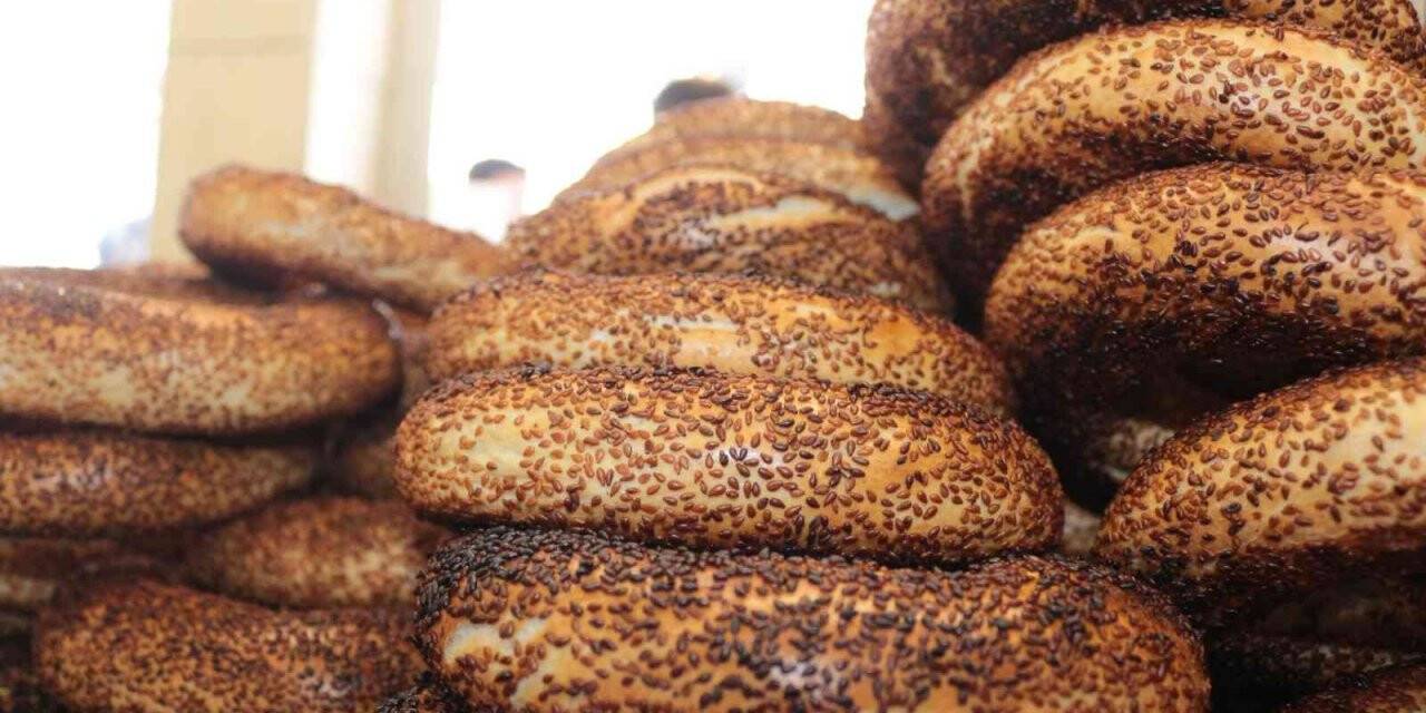 Balıkesir’de simit 3 lira oldu