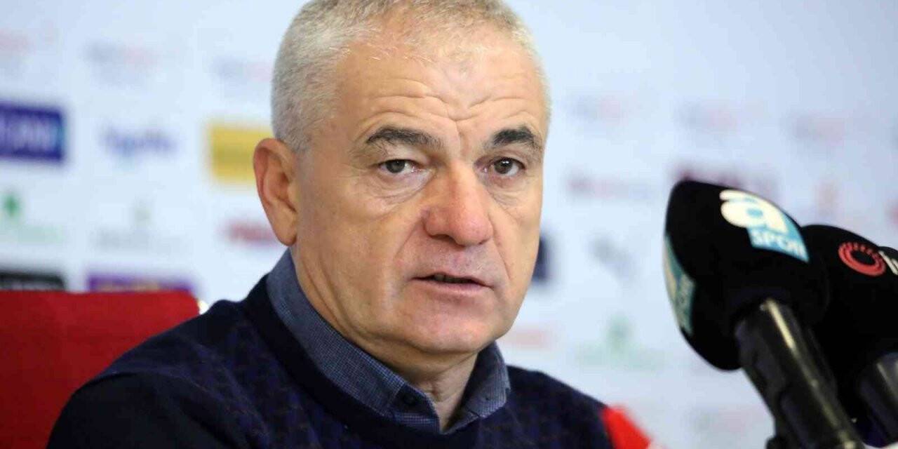 Rıza Çalımbay’dan Beşiktaş açıklaması: “Resmi bir görüşmem kesinlikle yok”