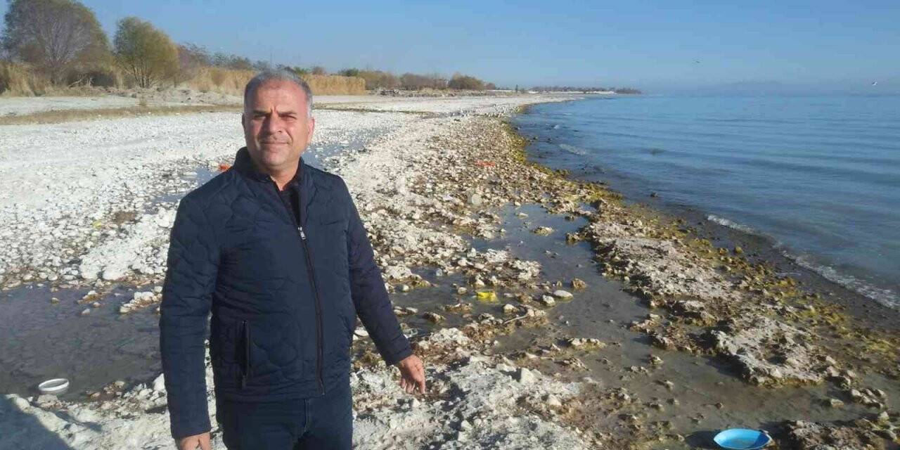 Van Gölü’nün çekilmesiyle mikrobiyalitler ortaya çıktı