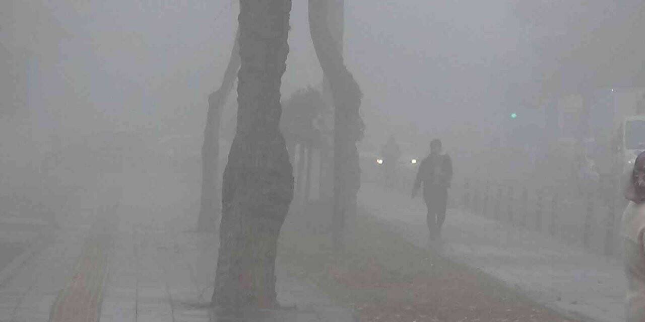 Diyarbakır’da sis hayatı olumsuz etkiledi
