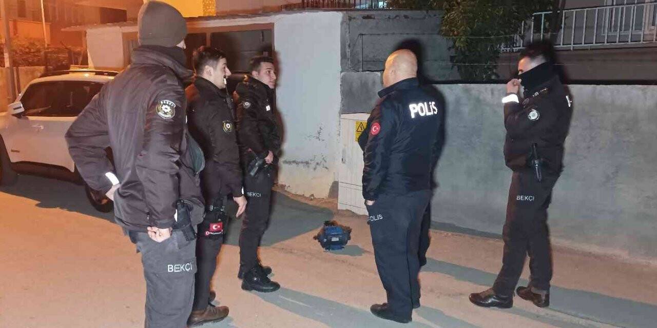 Hırsızlar çaldıkları su motorunu bırakıp kaçtı