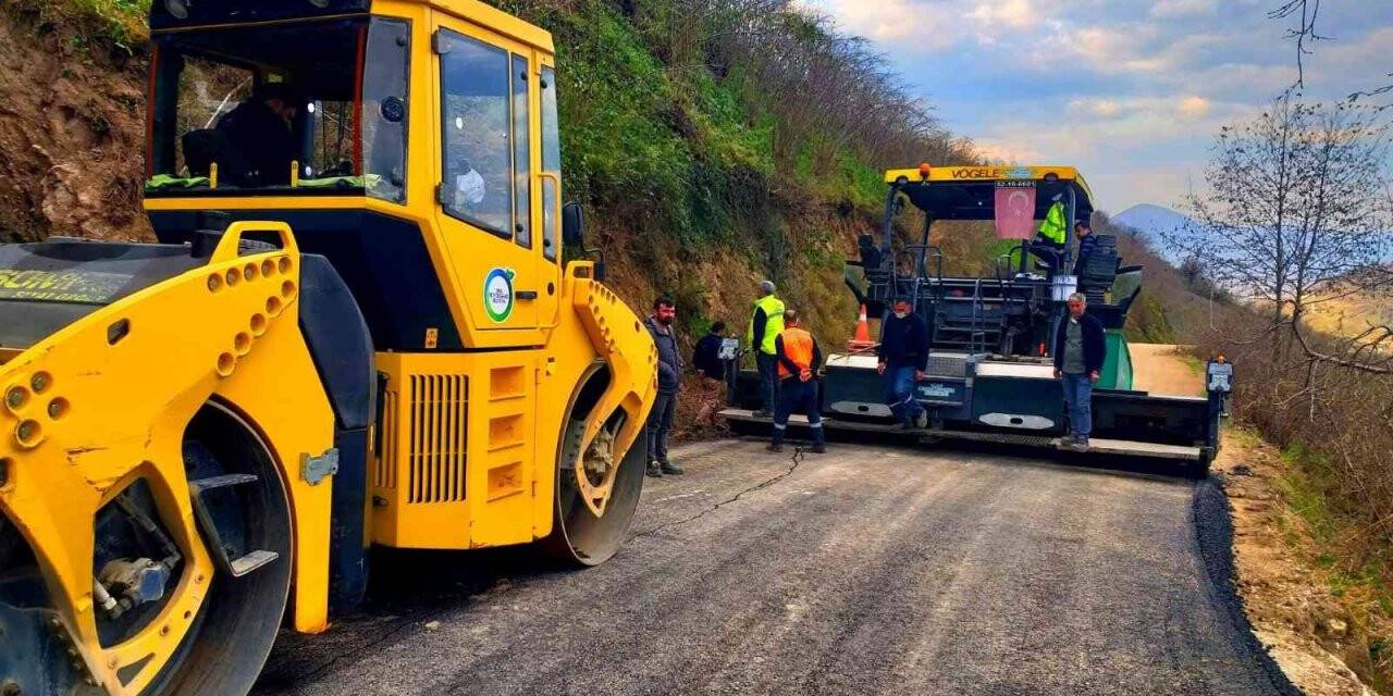 Ulubey’de asfalt seferberliği