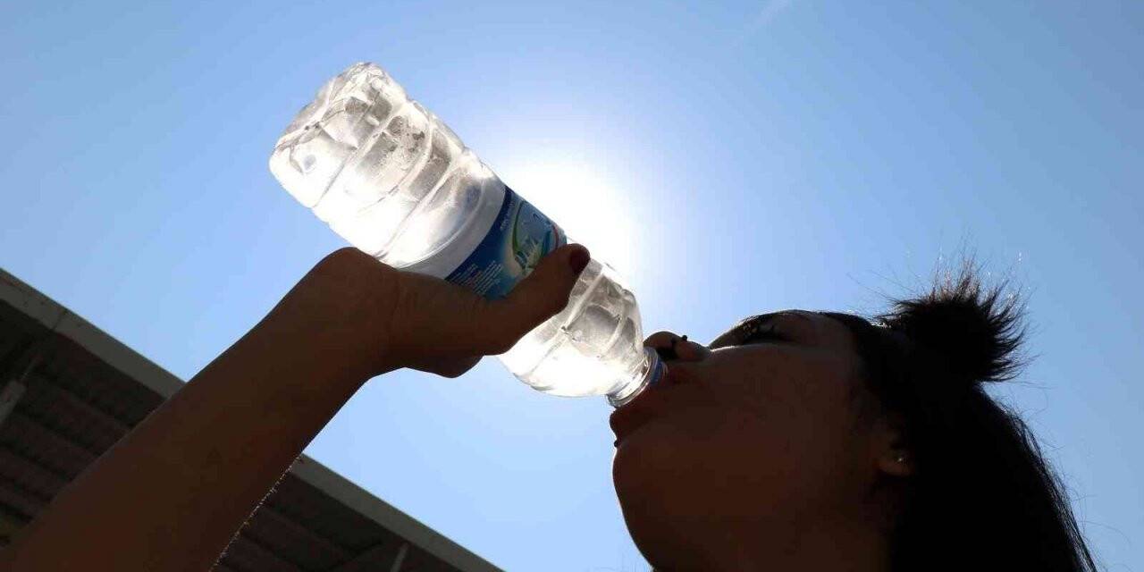 Kış aylarında az su içenler dikkat