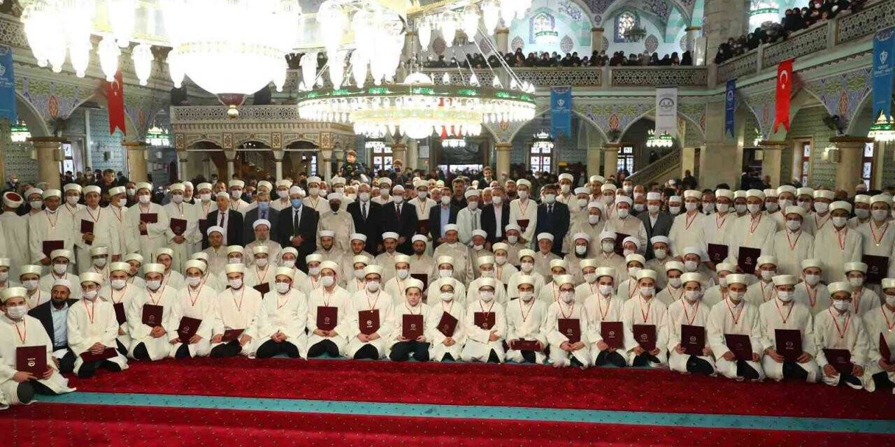 Bağcılar’da 102 hafıza icazet belgesi