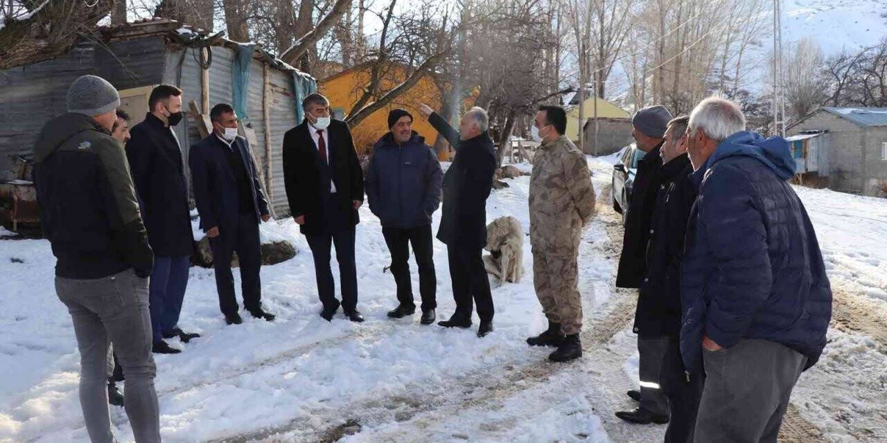 Kaymakam Gülderen, Ozanlı Köyünde incelemelerde bulundu