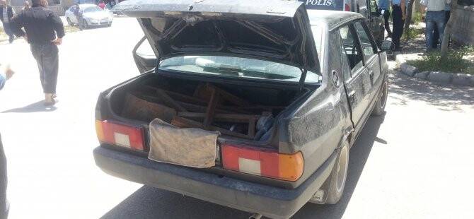Yakalanmamak için plakayı bezle kapattılar
