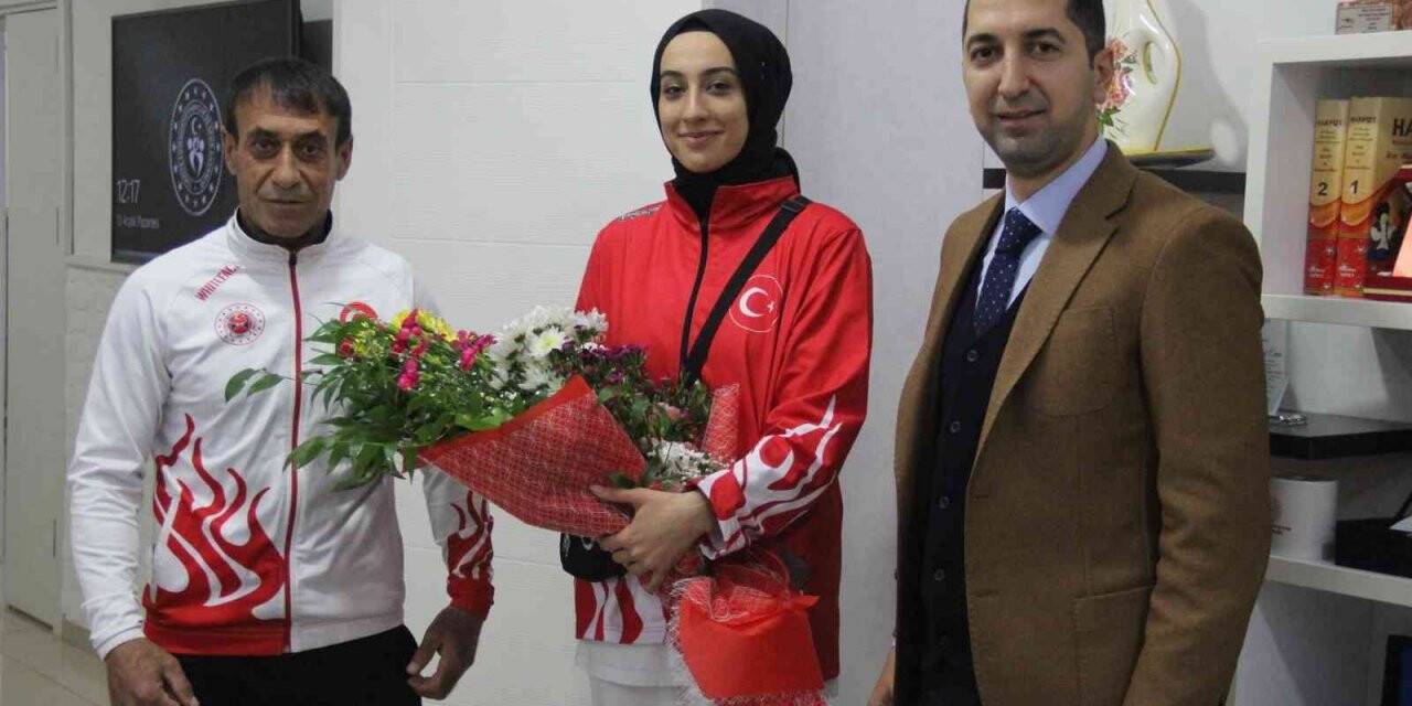Dünya 3’üncüsü Ahsen Duran memleketi Elazığ’da