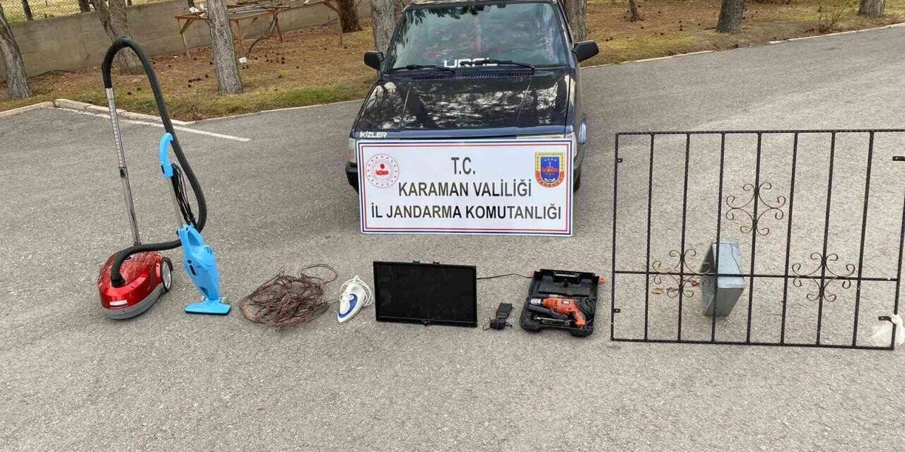 Jandarma devriye yaparken bağ evinden hırsızlık yapan 3 kişiyi yakaladı