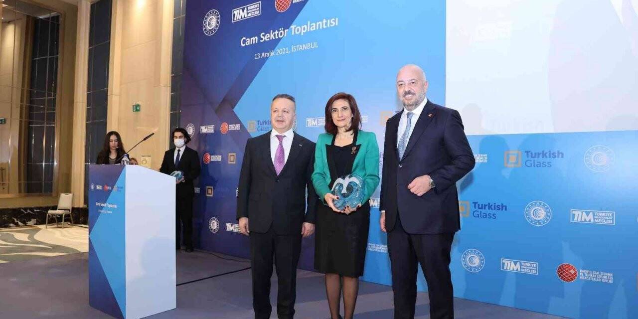 “Cam sektörü, yılsonu itibarıyla 1,3 milyar dolar ihracat rakamına ulaşacak”