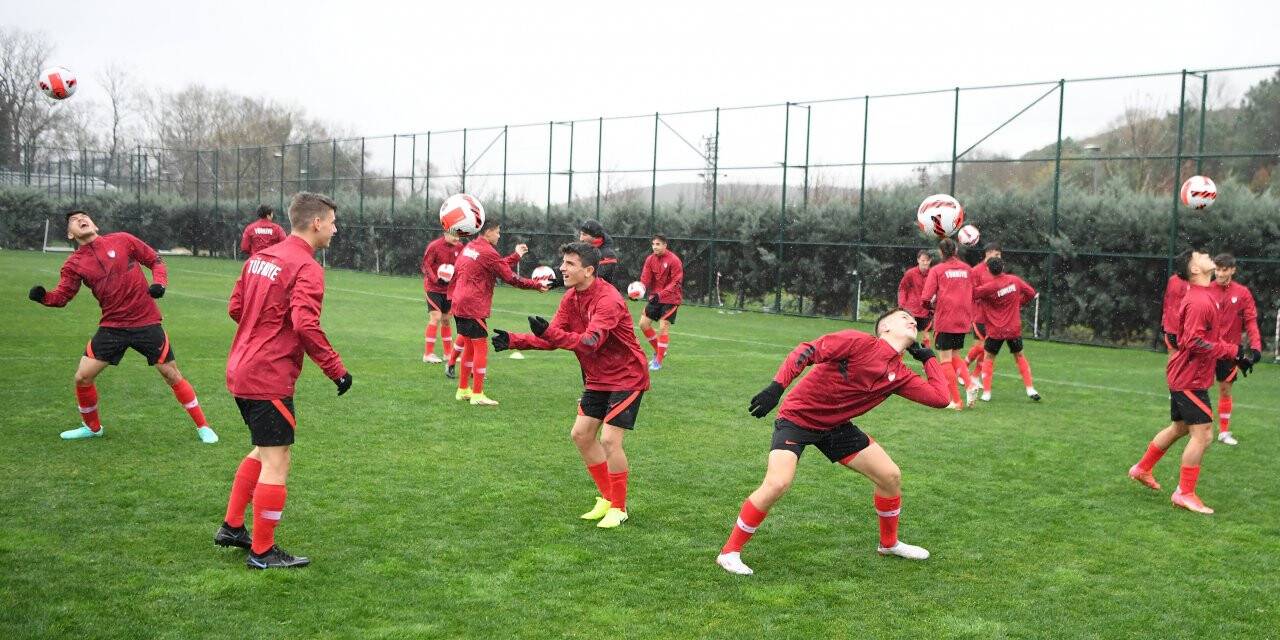 U16 Milli Futbol Takımı hazırlıklarına başladı