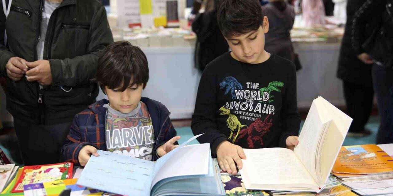 Kayseri 4. Kitap Fuarı’nda rekor ziyaretçi: 815 bin