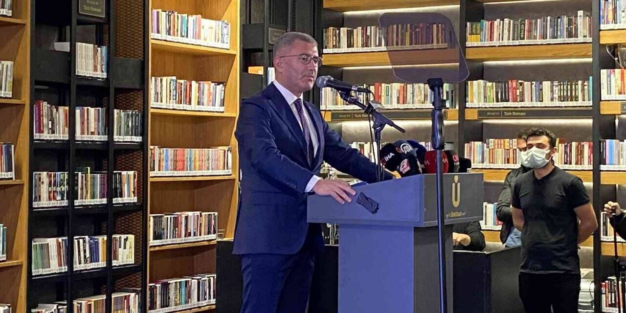 Bakan Ersoy: Kütüphaneleri hayatınızın her anında karşınıza çıkabilecek şekilde yaygınlaştırıyoruz