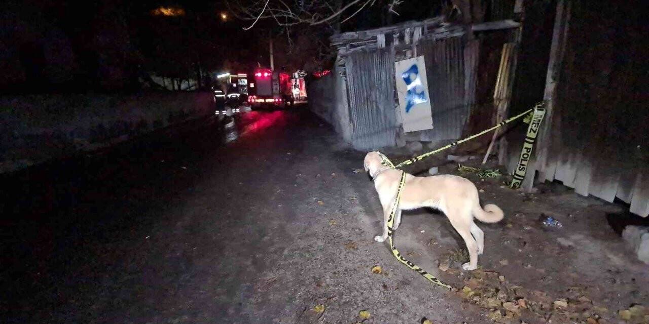 Babası uyurken evi ateşe verdi