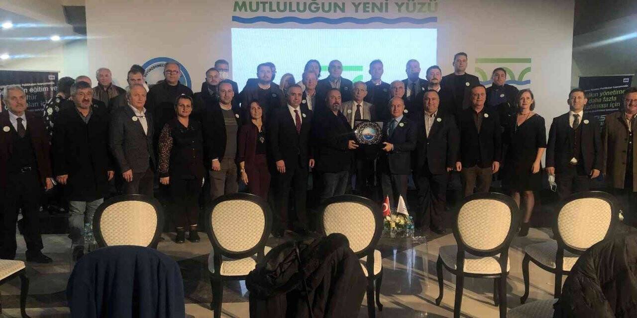Büyükçekmece Belediyesi, 34 yıldır kullandığı logosunu yeniledi