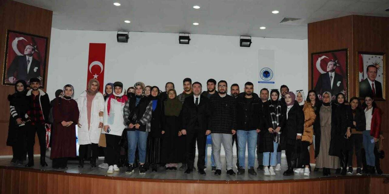 Batman Üniversitesinde rektörü öğrenci buluşmalarına başladı