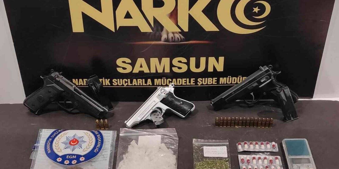 Samsun’da sokak satıcılarına uyuşturucu operasyonu: 3 gözaltı