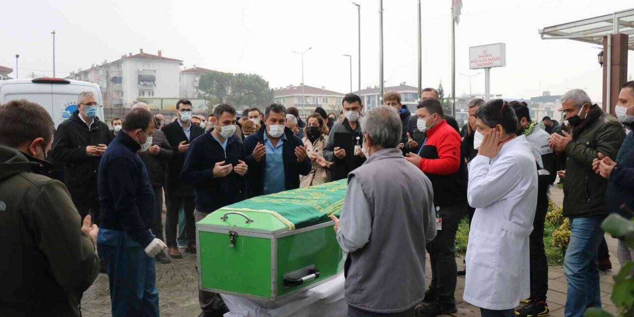 42 yaşındaki diş hekimi koronaya yenildi