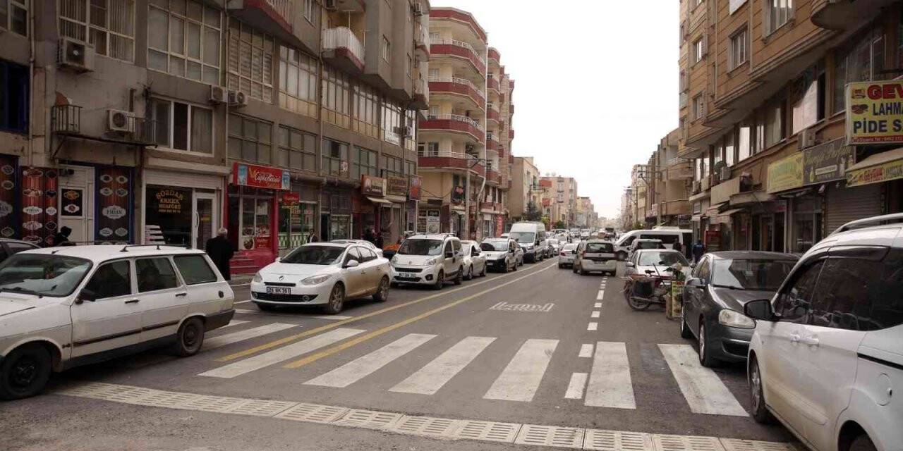 Ali Ertaş Caddesi tamamlandı, Elbeyli Caddesinde çalışmalar başlatıldı