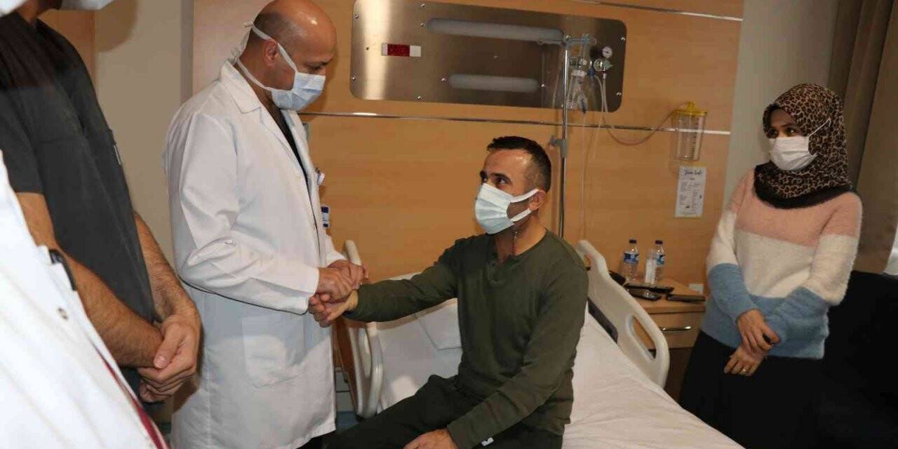 9 yıldır taşıdığı tümör başarılı operasyonla alındı