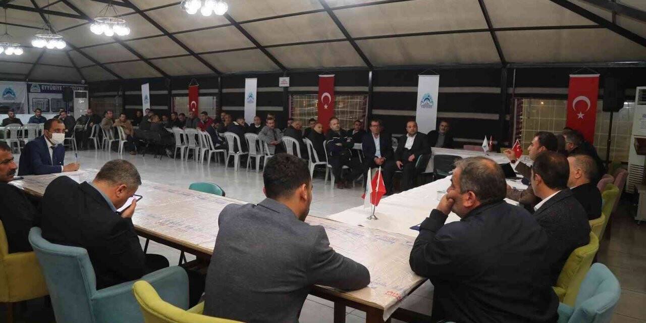 Eyyübiye’de mahalle temsilcileri buluştu