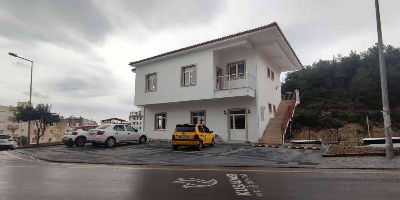 Kuşadası Belediyesi, taziye evinin yapımında  son aşamaya geldi