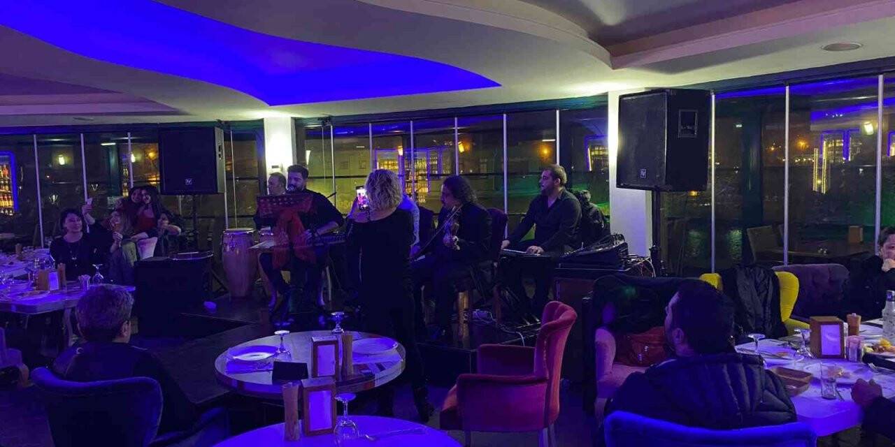 Ünlü oyuncu Burak Sevinç, Hacı Bayram Veli’nin hayatını oynayacak