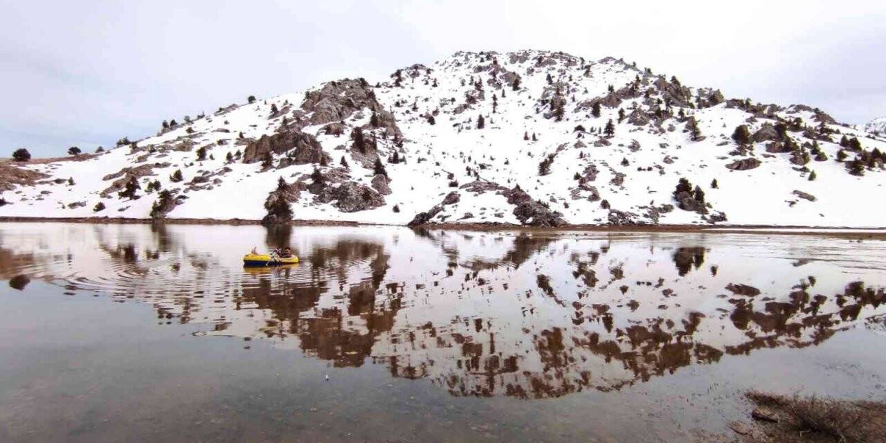 Dağların zirvesindeki "Karagöl"