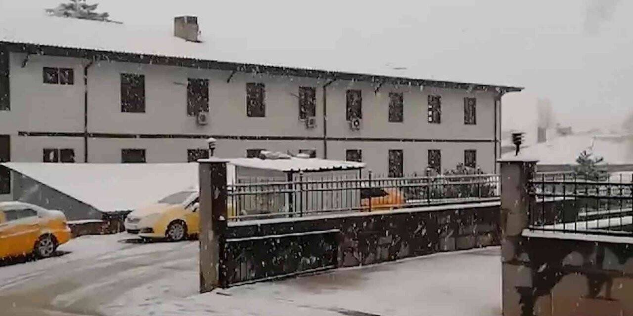 Kırıkkale’ye mevsimin ilk karı düştü