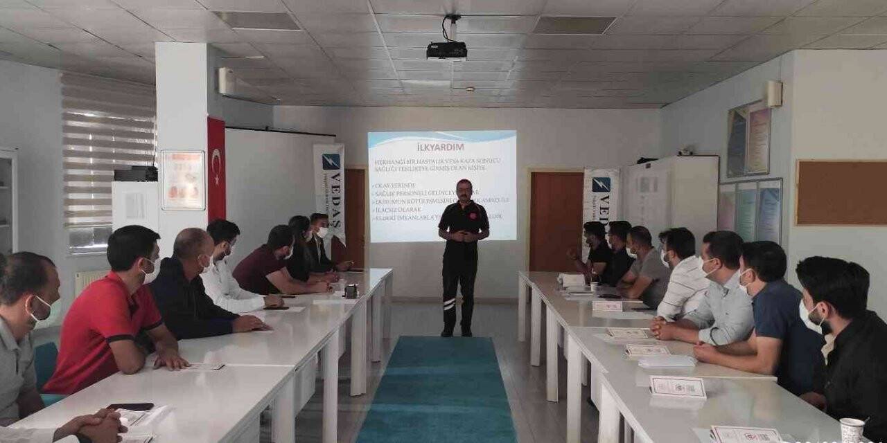 UMKE’den VEDAŞ personeline ilk yardım eğitimi